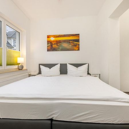 Ferienwohnung Duene In Der Residenz Clara Sophia ビンツ エクステリア 写真